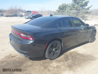 2015 Dodge Charger SXT with VIN 2C3CDXHG3FH835837, listed as a IAAI auction lot 41738411 with 164,339 mi miles. Bid and sale history available at carsss.com. Image 4.