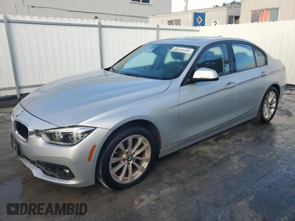 2018 BMW 3 Series 320i with VIN WBA8E1G50JNU90811, listed as a Copart auction lot 44900865 with 74,859 mi miles and Clean Title. Bid and sale history available at carsss.com. Image 1.