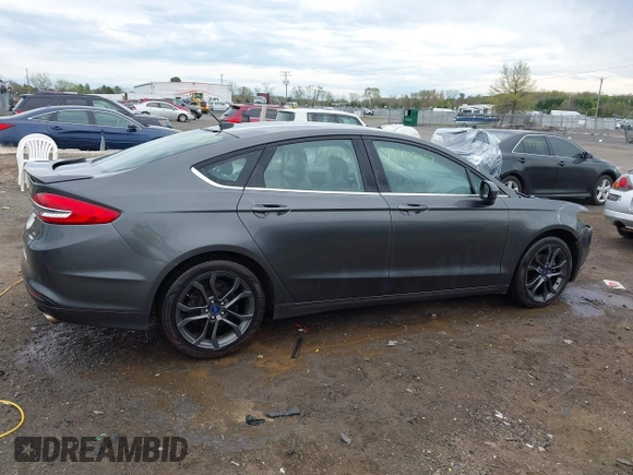 2018 Ford Fusion SE with VIN 3FA6P0HD5JR255697, listed as a IAAI auction lot 41902557 with 118,110 mi miles. Bid and sale history available at carsss.com. Image 13.