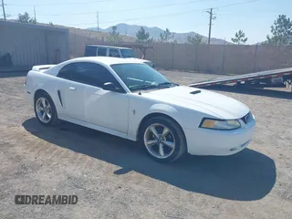 2000 Ford Mustang with VIN 1FAFP4049YF308623, listed as a IAAI auction lot 42708683 with 135,121 mi miles and . Bid and sale history available at DreamBid. Image 1.