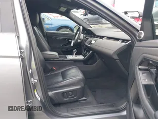 2020 Land Rover Range Rover Evoque S z VIN SALZJ2FX5LH068877, wystawiony jako IAAI lot #41812697 z przebiegiem 31 677 mil mil oraz . Historia ofert i sprzedaży dostępna na DreamBid. Obrazek 5.