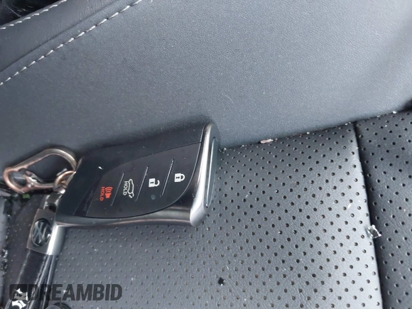 2025 Lexus RX 350 with VIN 2T2BAMCA7SC095145, listed as a IAAI auction lot 42009177 with 5 mi miles and . Bid and sale history available at DreamBid. Image 11.