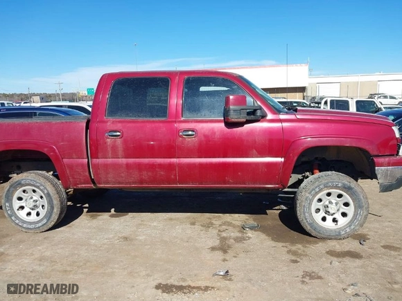 2007 Chevrolet Silverado 1500 Classic LT3 with VIN 2GCEK13Z771169026, listed as a IAAI auction lot 41470642 with 160,612 mi miles. Bid and sale history available at carsss.com. Image 13.