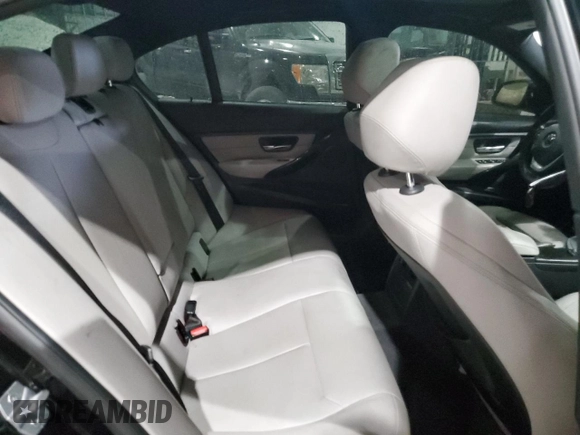 2013 BMW 3 Series 335i with VIN WBA3A9G52DNR97184, listed as a Copart auction lot 46601475 with 132,371 mi miles and Clean title. Bid and sale history available at DreamBid. Image 10.