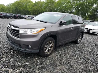2015 Toyota Highlander LE z VIN 5TDBKRFH7FS106861, wystawiony jako Copart lot #55406315 z przebiegiem 277 016 mil mil oraz Czysty tytuł • Clean title. Historia ofert i sprzedaży dostępna na DreamBid. Obrazek 1.