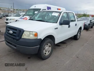 2008 Ford F-150 XL с VIN 1FTRW12W58KE90819, выставлен на аукционе IAAI как лот 42807456 с пробегом 243 032 миль миль и . История ставок и продаж доступна на DreamBid. Изображение 17.