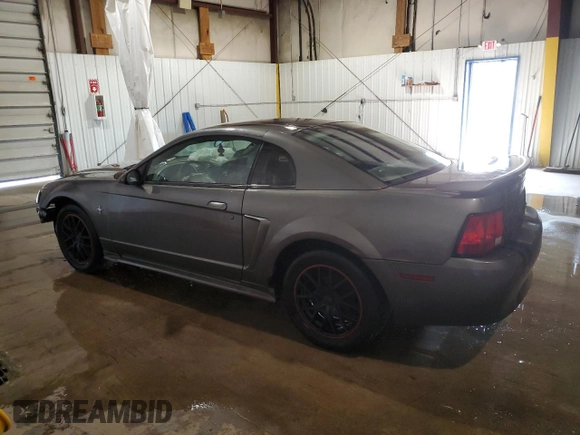 2003 Ford Mustang Standard z VIN 1FAFP404X3F342630, wystawiony jako Copart lot #66846924 z przebiegiem 191 297 mil mil oraz Szkoda całkowita • Salvage title. Historia ofert i sprzedaży dostępna na DreamBid. Obrazek 2.