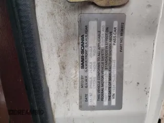 1988 Saab 900 z VIN YS3AT75L0J7015445, wystawiony jako Copart lot #77775074 z przebiegiem 225 073 mil mil oraz Szkoda całkowita • Salvage title. Historia ofert i sprzedaży dostępna na DreamBid. Obrazek 14.