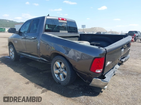 2018 Ram 1500 SLT z VIN 1C6RR7GM3JS230739, wystawiony jako IAAI lot #39968112 z przebiegiem 175 151 mil mil oraz . Historia ofert i sprzedaży dostępna na DreamBid. Obrazek 3.