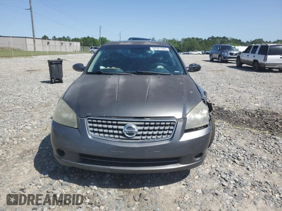 2005 Nissan Altima SE z VIN 1N4BL11D85C209229, wystawiony jako Copart lot #52391285 z przebiegiem 164 231 mil mil oraz Szkoda całkowita • Salvage title. Historia ofert i sprzedaży dostępna na DreamBid. Obrazek 5.