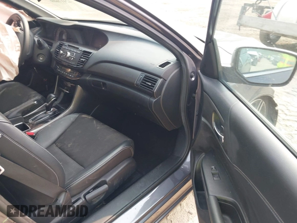 2016 Honda Accord Sport with VIN 1HGCR2F50GA112045, listed as a IAAI auction lot 42411609 with 152,318 mi miles and . Bid and sale history available at DreamBid. Image 5.