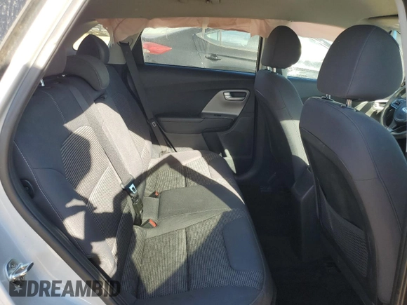 2017 Kia Niro FE with VIN KNDCB3LC3H5073697, listed as a Copart auction lot 83549084 with 133,696 mi miles and Salvage Title. Bid and sale history available at carsss.com. Image 10.