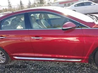 2015 Hyundai Sonata Limited with VIN 5NPE34AF7FH060103, listed as a IAAI auction lot 42096524 with 119,497 mi miles and . Bid and sale history available at carsss.com. Image 14.