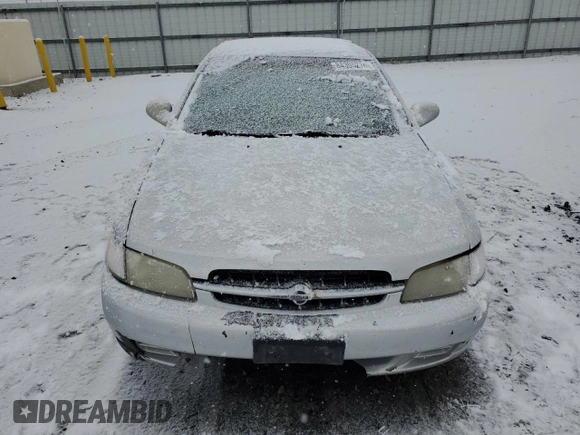 1998 Nissan Altima XE with VIN 1N4DL01DXWC205073, listed as a Copart auction lot 84305274 with 224,927 mi miles and Salvage Title. Bid and sale history available at carsss.com. Image 5.