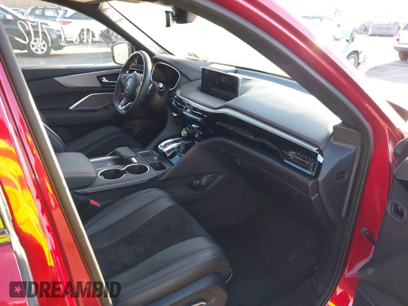 2023 Acura MDX w/A-Spec Package z VIN 5J8YE1H06PL006846, wystawiony jako IAAI lot #41877172 z przebiegiem 38 426 mil mil oraz . Historia ofert i sprzedaży dostępna na DreamBid. Obrazek 5.