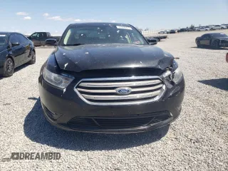 2013 Ford Taurus SEL with VIN 1FAHP2E81DG235583, listed as a Copart auction lot 53090475 with 196,663 mi miles and Salvage Title. Bid and sale history available at carsss.com. Image 5.