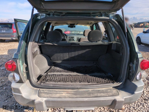2001 Jeep Grand Cherokee Laredo with VIN 1J4GW48N21C570404, listed as a Copart auction lot 85996954 with 153,838 mi miles and Salvage Title. Bid and sale history available at carsss.com. Image 6.