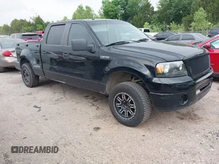 2007 Ford F-150 XLT with VIN 1FTPW02597KB14289, listed as a IAAI auction lot 42298468 with 192,939 mi miles and . Bid and sale history available at DreamBid. Image 1.