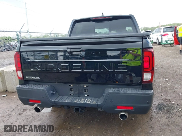 2024 Honda Ridgeline Black Edition with VIN 5FPYK3F86RB030458, listed as a IAAI auction lot 42180255 with 10,513 mi miles and . Bid and sale history available at DreamBid. Image 17.