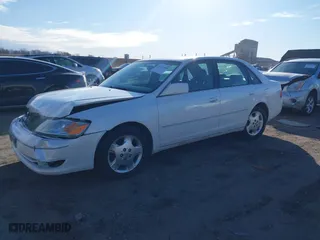 2004 Toyota Avalon XL with VIN 4T1BF28B94U377526, listed as a IAAI auction lot 41525293 with 172,266 mi miles. Bid and sale history available at carsss.com. Image 18.