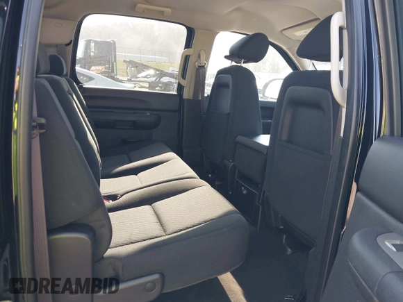 2013 Chevrolet Silverado 1500 LT with VIN 3GCPKSE7XDG216336, listed as a IAAI auction lot 41899590 with 38,398 mi miles. Bid and sale history available at carsss.com. Image 8.