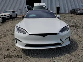 2022 Tesla Model S Plaid with VIN 5YJSA1E63NF460643, listed as a Copart auction lot 54665505 with Not provided miles and Salvage title. Bid and sale history available at DreamBid. Image 5.