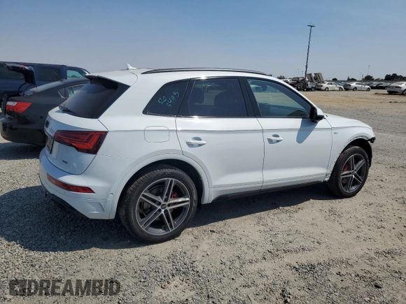 2024 Audi Q5 S line Prestige with VIN WA1F2AFY6R2067043, listed as a Copart auction lot 70264704 with 125 mi miles and Salvage Title. Bid and sale history available at carsss.com. Image 3.