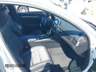 2019 Honda Accord Sport with VIN 1HGCV1F30KA031639, listed as a IAAI auction lot 42184537 with 87,619 mi miles and . Bid and sale history available at DreamBid. Image 5.