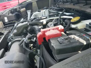 2025 Nissan Kicks SV z VIN 3N8AP6CA4SL357697, wystawiony jako IAAI lot #43399537 z przebiegiem 4 158 mil mil oraz . Historia ofert i sprzedaży dostępna na DreamBid. Obrazek 19.