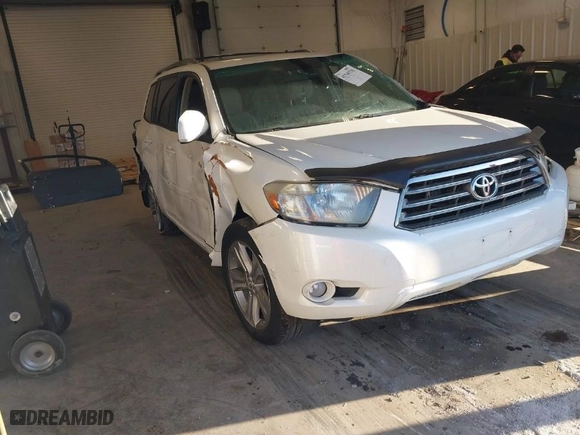 2009 Toyota Highlander Sport with VIN JTEES43A192117756, listed as a IAAI auction lot 41549335 with 111,943 mi miles. Bid and sale history available at carsss.com. Image 1.