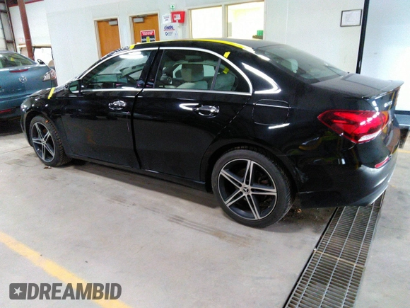 2019 Mercedes-Benz A 220 with VIN WDD3G4FB8KW022780, listed as a IAAI auction lot 40961235 with 61,944 mi miles and . Bid and sale history available at DreamBid. Image 3.