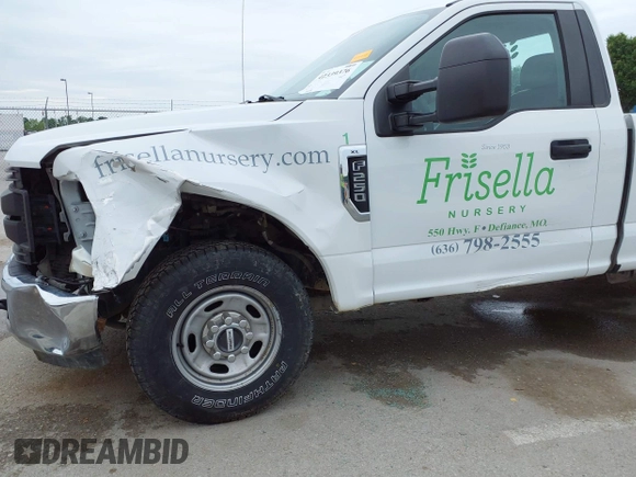 2017 Ford F-250 XL with VIN 1FTBF2A66HEF13905, listed as a IAAI auction lot 42339376 with 116,514 mi miles and . Bid and sale history available at DreamBid. Image 6.