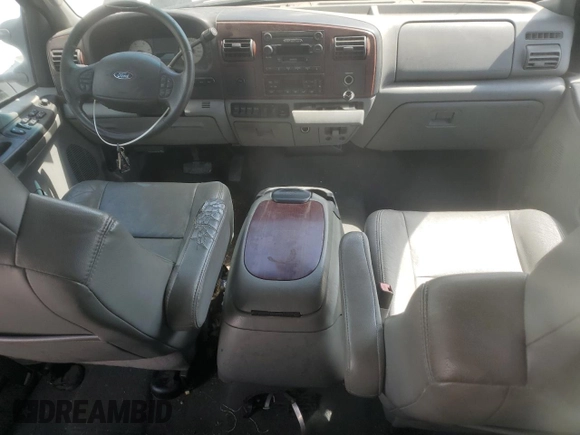 2006 Ford F-250 XL with VIN 1FTSW20P56EC22366, listed as a Copart auction lot 58015465 with 303,484 mi miles and Clean title. Bid and sale history available at DreamBid. Image 8.