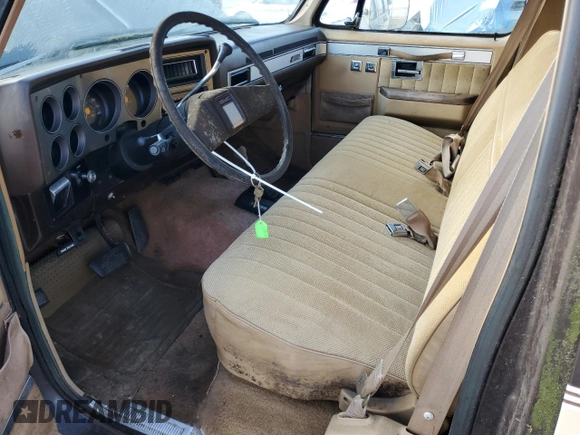 1987 GMC Suburban с VIN 1GKGV26K8HF511456, выставлен на аукционе Copart как лот 59530795 с пробегом 71 410 миль миль и Чистый • Clean title. История ставок и продаж доступна на DreamBid. Изображение 7.