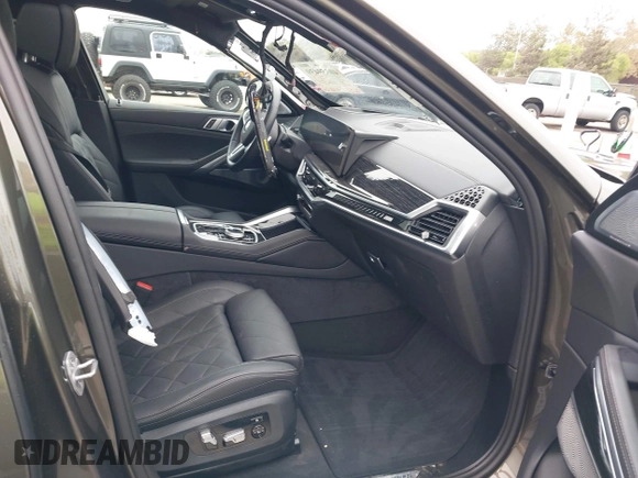 2024 BMW X6 M60i with VIN 5UX43EX06R9U42705, listed as a IAAI auction lot 40359439 with 9,071 mi miles. Bid and sale history available at carsss.com. Image 5.
