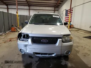 2006 Ford Escape Hybrid with VIN 1FMCU96H06KB01213, listed as a Copart auction lot 73339694 with 95,046 mi miles and Salvage Title. Bid and sale history available at carsss.com. Image 5.