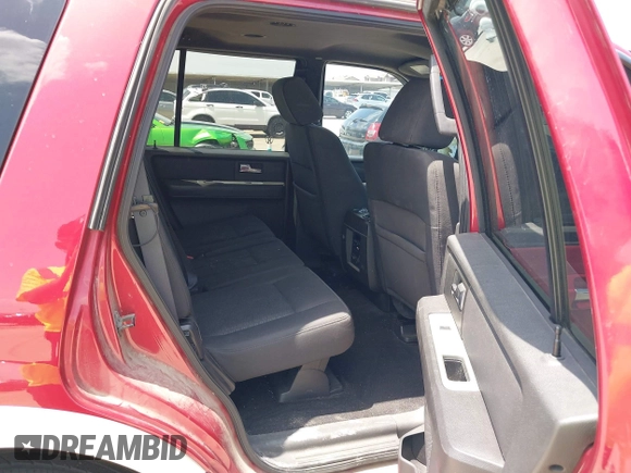2008 Ford Expedition SSV with VIN 1FMFU15568LA51744, listed as a IAAI auction lot 42536414 with 104,637 mi miles and . Bid and sale history available at DreamBid. Image 8.