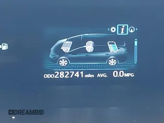 2016 Toyota Prius v Two with VIN JTDZN3EUXGJ055176, listed as a IAAI auction lot 42047651 with 282,741 mi miles. Bid and sale history available at carsss.com. Image 15.