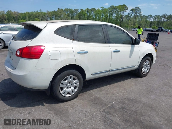 2011 Nissan Rogue SV with VIN JN8AS5MT3BW157820, listed as a IAAI auction lot 42028124 with 151,801 mi miles and . Bid and sale history available at carsss.com. Image 4.