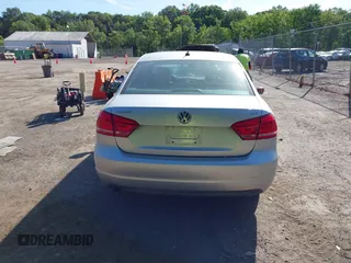 2014 Volkswagen Passat Wolfsburg Edition with VIN 1VWAT7A30EC084532, listed as a IAAI auction lot 42301251 with 81,963 mi miles and . Bid and sale history available at DreamBid. Image 16.