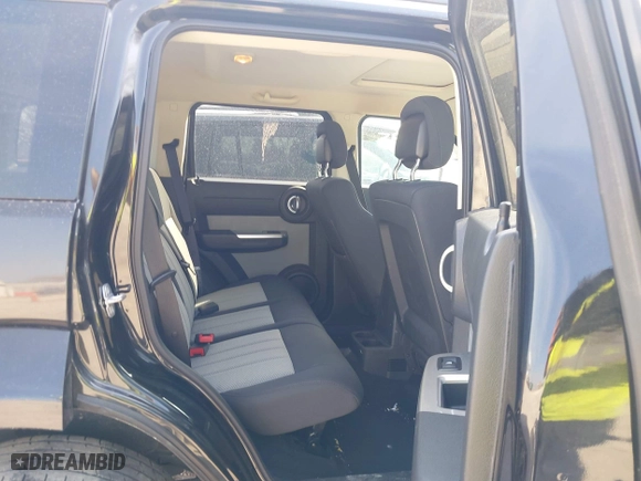 2010 Dodge Nitro SXT with VIN 1D4PU5GK0AW134368, listed as a IAAI auction lot 41786095 with 117,563 mi miles. Bid and sale history available at carsss.com. Image 8.