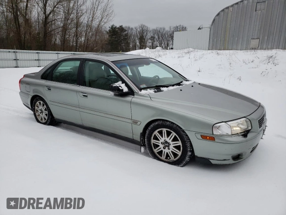 2005 Volvo S80 with VIN YV1TH592251410365, listed as a Copart auction lot 44717185 with 194,994 mi miles and Clean Title. Bid and sale history available at carsss.com. Image 4.