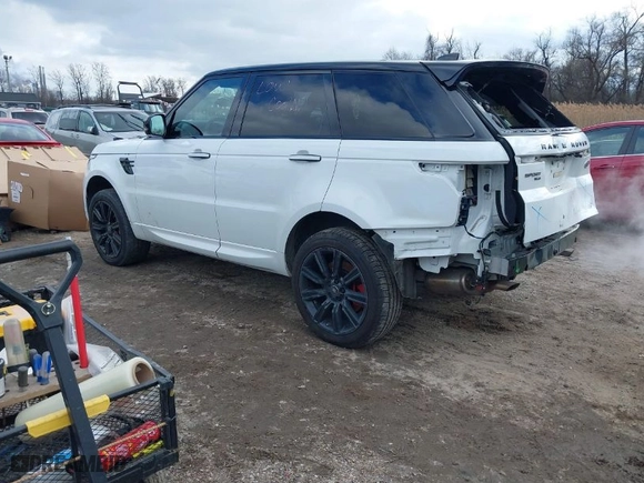 2020 Land Rover Range Rover Sport HST with VIN SALWS2RU6LA748510, listed as a IAAI auction lot 41629098 with 48,122 mi miles. Bid and sale history available at carsss.com. Image 3.