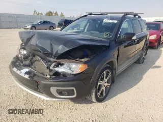 2012 Volvo XC70 T6 with VIN YV4902BZ7C1142890, listed as a Copart auction lot 61232062 with 124,365 mi miles and Salvage Title. Bid and sale history available at DreamBid. Image 2.