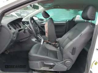 2015 Volkswagen Golf TSI S z VIN 3VW817AU7FM096092, wystawiony jako Copart lot #52014855 z przebiegiem 111 446 mil mil oraz Szkoda całkowita • Salvage title. Historia ofert i sprzedaży dostępna na DreamBid. Obrazek 7.