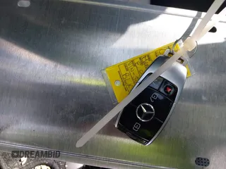 2020 Mercedes-Benz E 53 AMG с VIN W1KZF6BB4LA773677, выставлен на аукционе IAAI как лот 42400102 с пробегом Не указан миль и . История ставок и продаж доступна на DreamBid. Изображение 11.