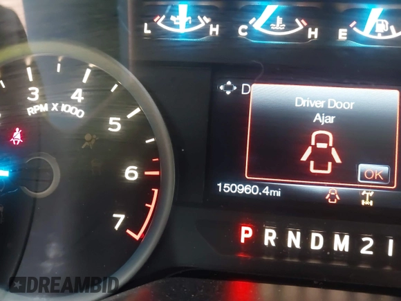2015 Ford F-150 XL with VIN 1FTEW1CP7FFC87507, listed as a IAAI auction lot 41913485 with 150,960 mi miles. Bid and sale history available at carsss.com. Image 15.