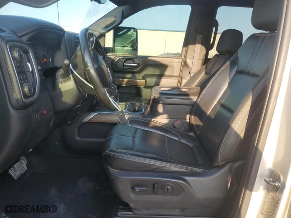2020 Chevrolet Silverado 3500HD High Country with VIN 1GC4YVEYXLF156957, listed as a Copart auction lot 71217424 with 114,026 mi miles and Salvage Title. Bid and sale history available at carsss.com. Image 8.