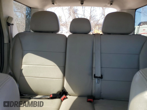 2010 Ford Escape XLT с VIN 1FMCU0D79AKC14494, выставлен на аукционе Copart как лот 49918205 с пробегом 143 009 миль миль и Списание • Salvage title. История ставок и продаж доступна на DreamBid. Изображение 10.