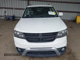 2017 Dodge Journey Crossroad Plus z VIN 3C4PDDGG2HT574854, wystawiony jako IAAI lot #42444167 z przebiegiem 111 936 mil mil oraz . Historia ofert i sprzedaży dostępna na DreamBid. Obrazek 12.
